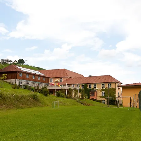 Hotel Jufa 3*