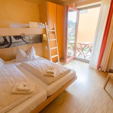 Hotel Jufa 3*
