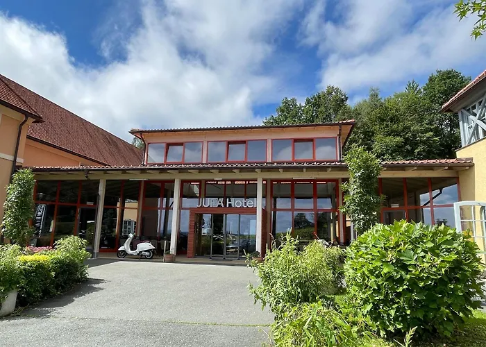 Jufa מלון דויטשלנדסברג