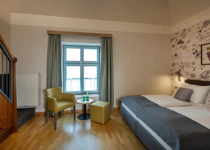 Jufa מלון דויטשלנדסברג