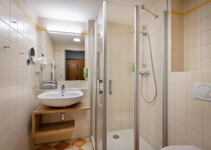 Jufa دويتشلاندزبرغ