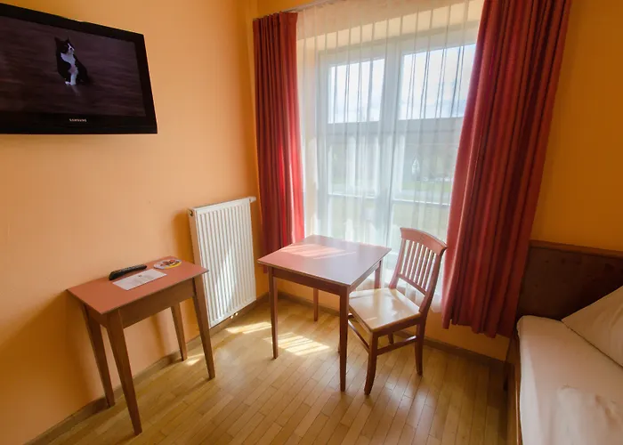 Jufa فندق دويتشلاندزبرغ